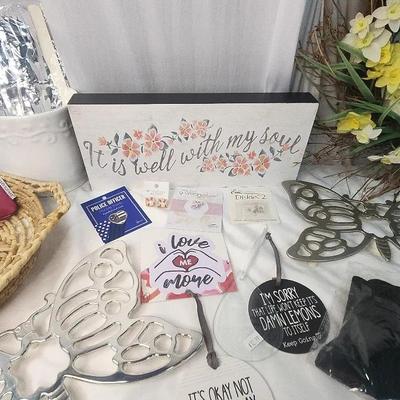 Stocking Stuffers, New Earrings, Angel Pin, Pocket Token, Inspirational Quotes, Trivets, Blanket