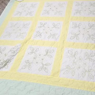 Handstitched Green & Yellow Quilt 69"×89"