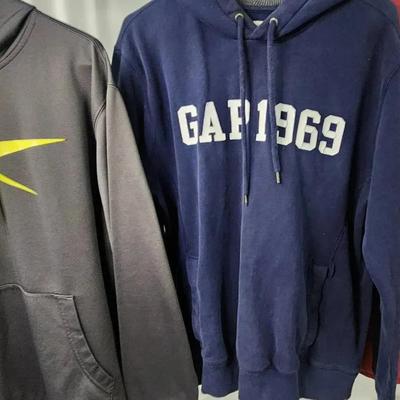 Men's Size Large Hoodies Brands Include Gap & Reebok