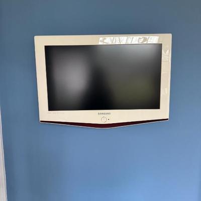 Sale Photo Thumbnail #234