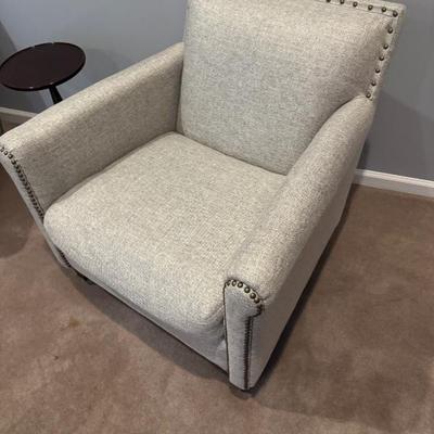 Sale Photo Thumbnail #3