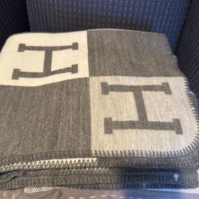 Sale Photo Thumbnail #27