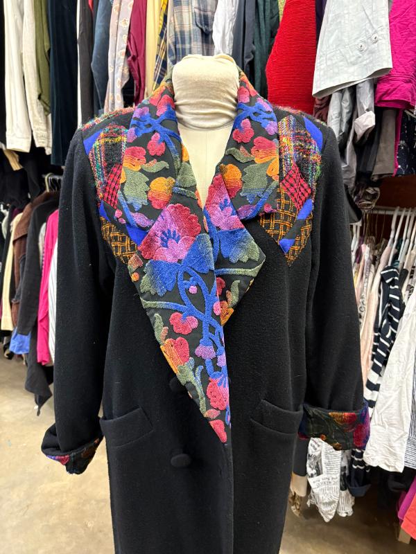 Sale Photo Thumbnail #8