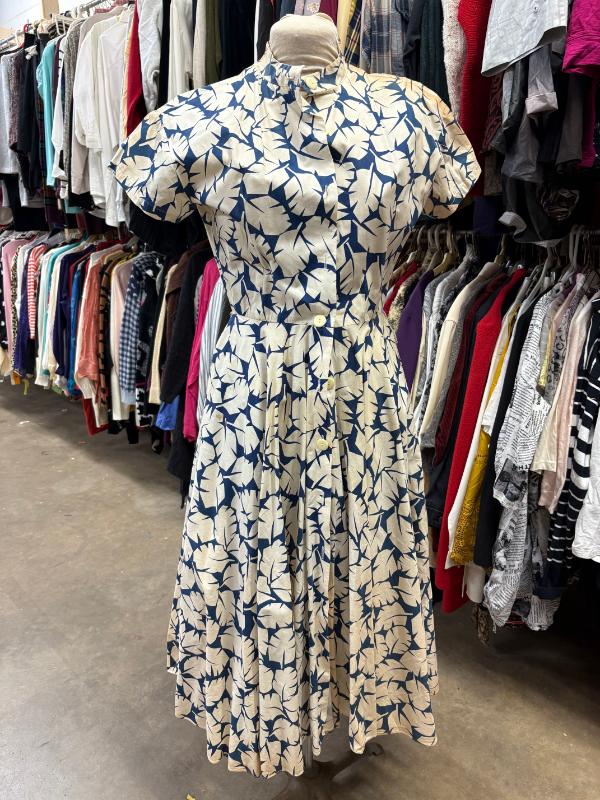 Sale Photo Thumbnail #5