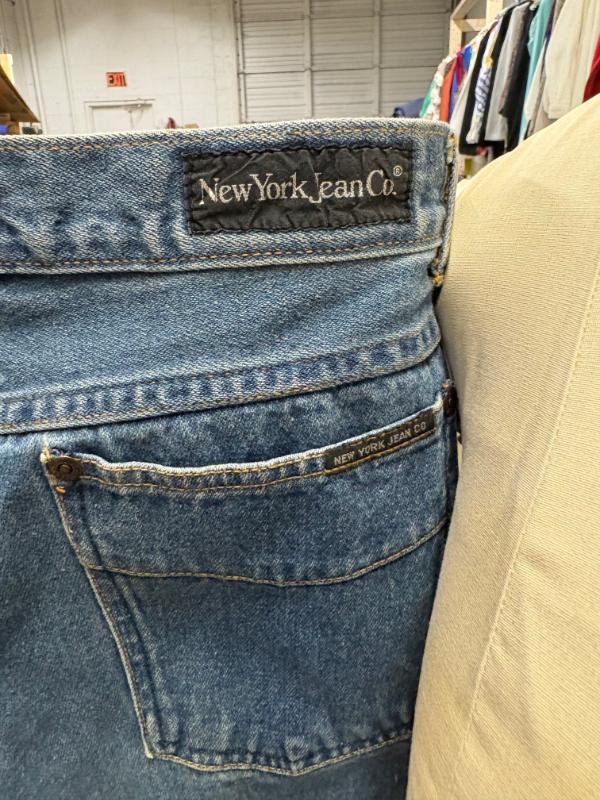 Sale Photo Thumbnail #17