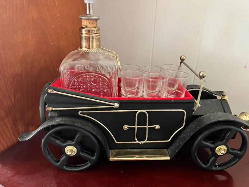 Sale Photo Thumbnail #17