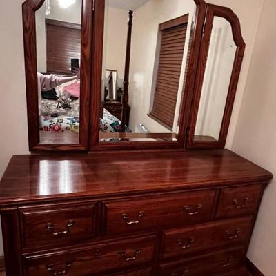 Sale Photo Thumbnail #102