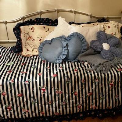 Sale Photo Thumbnail #91