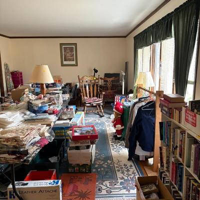 Estate sale photo