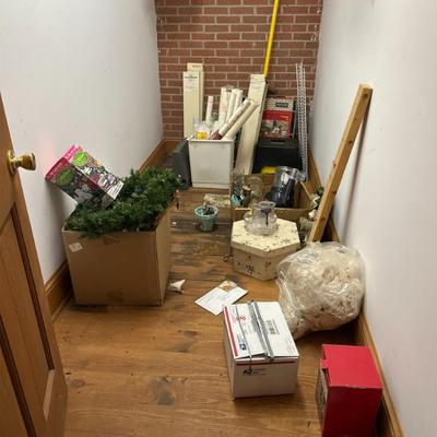 Sale Photo Thumbnail #148