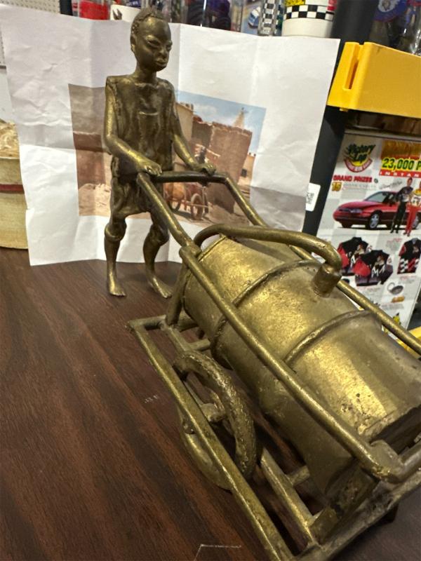 Sale Photo Thumbnail #24