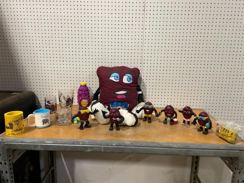 Sale Photo Thumbnail #18