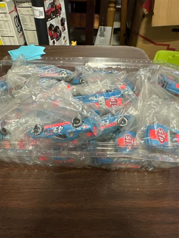 Sale Photo Thumbnail #33