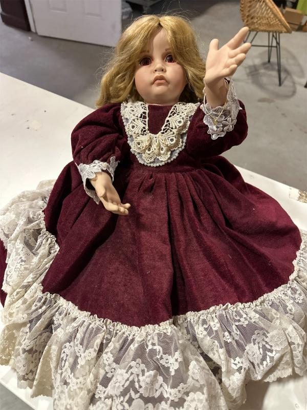 Sale Photo Thumbnail #29