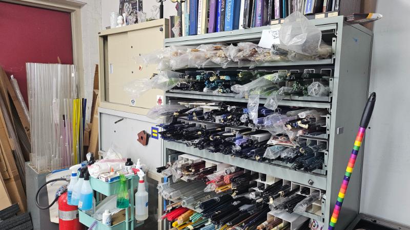 Sale Photo Thumbnail #16