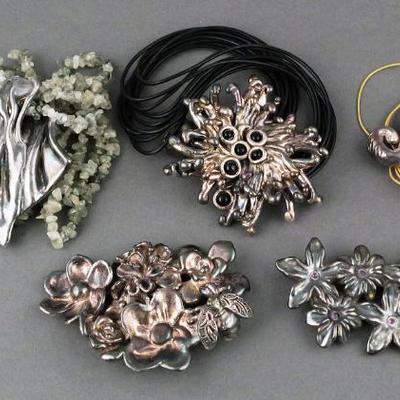 Sale Photo Thumbnail #327