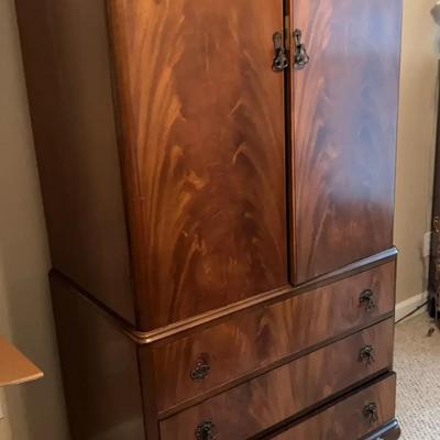 Wood Wardrobe Cabinet with Three Drawers