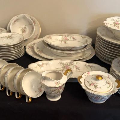 Theodore Haviland New York Floral China Collection with Gold Accents