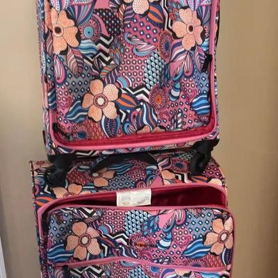 Vibrant Soft Fabric ItLuggage Rolling Suitcases