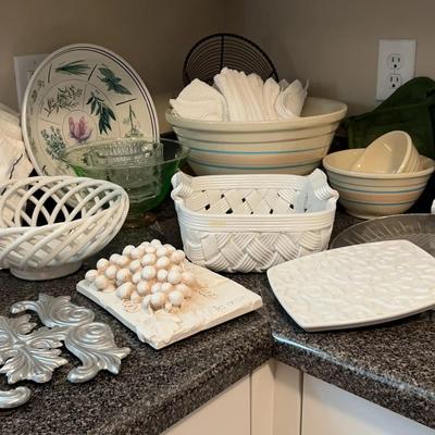 Kitchen Serving & Decor Collection Featuring Williams-Sonoma, Ceramic Baskets & Mixing Bowls