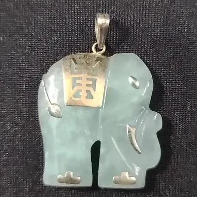 14K Jade Elephant Pendant 