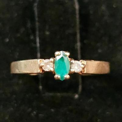 10K Gold Emerald & Diamond Ring 