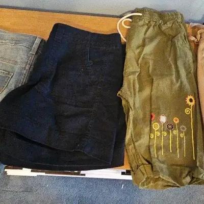 Women’s Shorts Collection (Sizes 12, 14 & Medium) With Scarves & Wig