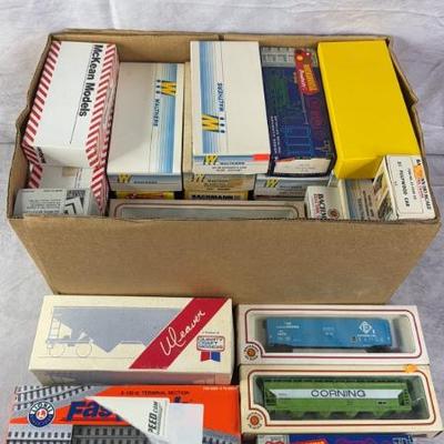 Sale Photo Thumbnail #96