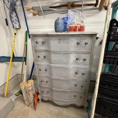 Sale Photo Thumbnail #100