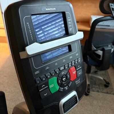 Sale Photo Thumbnail #10