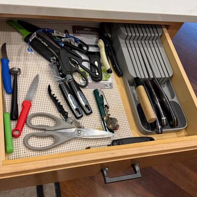 Sale Photo Thumbnail #43