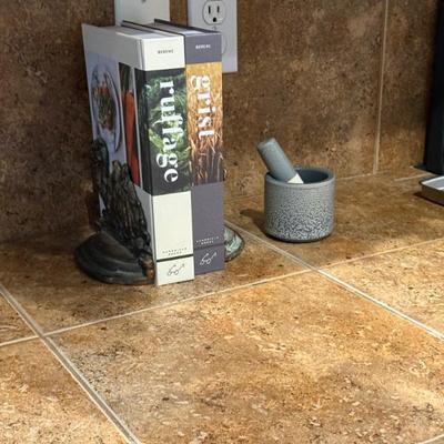 Sale Photo Thumbnail #39