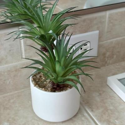 Sale Photo Thumbnail #72