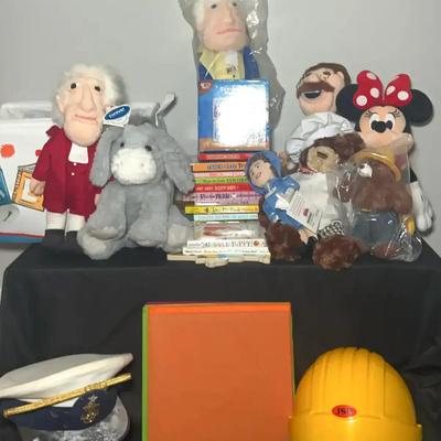 Children’s Book Collection with Historical Dolls Featuring Washington, Jefferson & Roosevelt