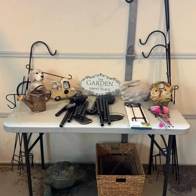 Lawn & Animal Décor Featuring Metal Planter Hooks, Stone Frog & Garden Accents