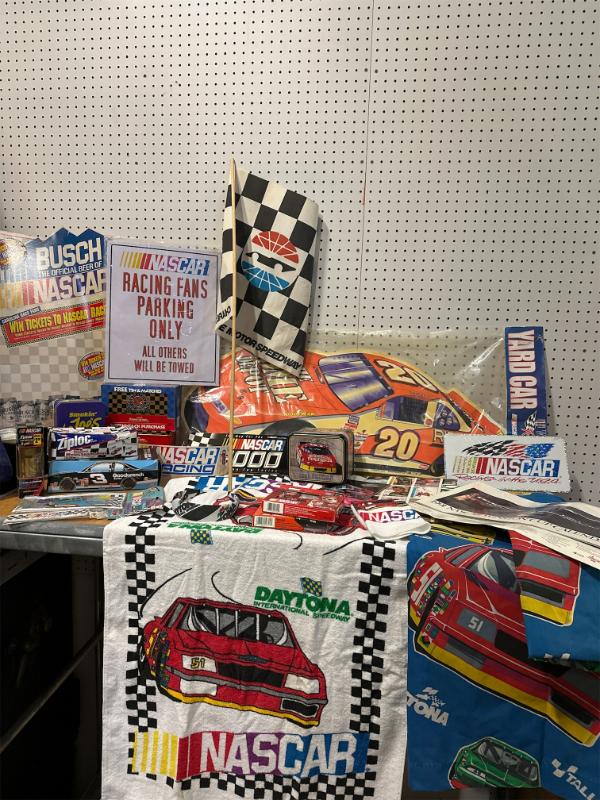 Sale Photo Thumbnail #31