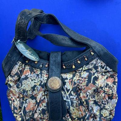 Sale Photo Thumbnail #80