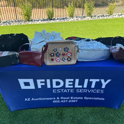 Sale Photo Thumbnail #176