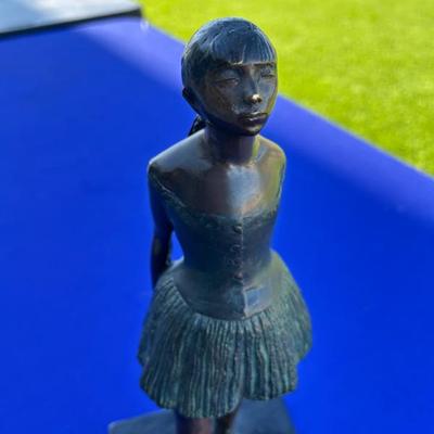 Sale Photo Thumbnail #192