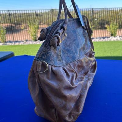 Sale Photo Thumbnail #33