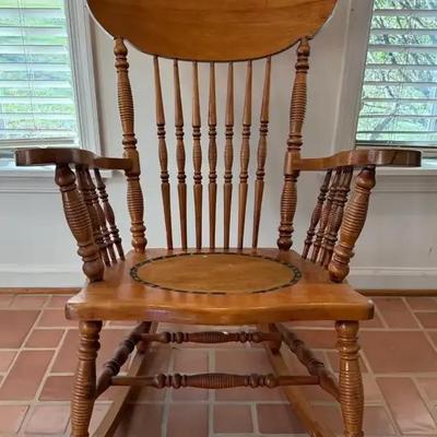 Antique Rocking Chair 