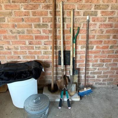 Gardening Tools Lot