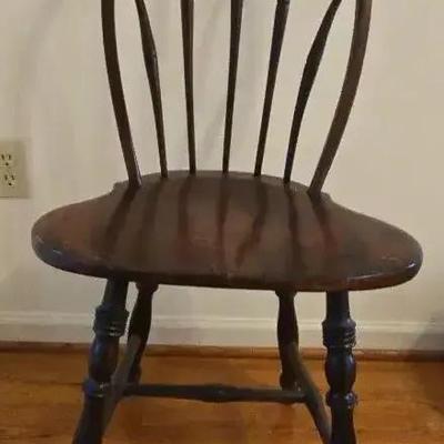 Antique Windsor Chair