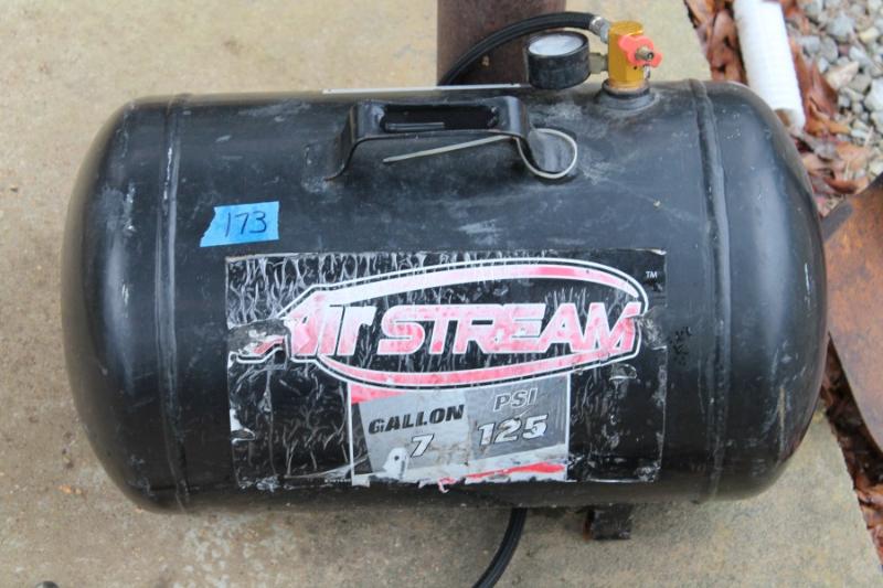 Sale Photo Thumbnail #35