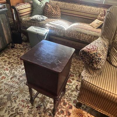 Sale Photo Thumbnail #96