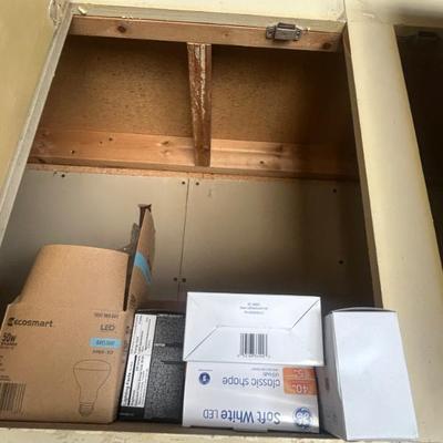 Sale Photo Thumbnail #127