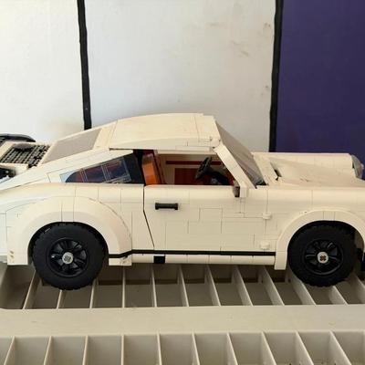 LEGO Icons Porsche 911 building set, model number 10295