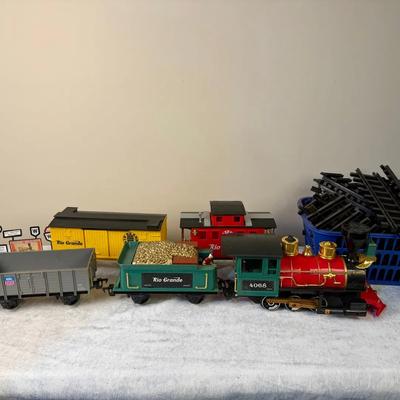 EZTEC Scientific Toys G Gauge D&RGW 4068 train engine Lot