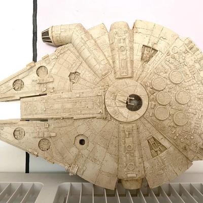Iconic Star Wars Millenium Falcon Starship