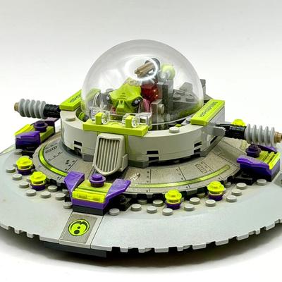 LEGO Alien Conquest UFO Abduction set (7052)